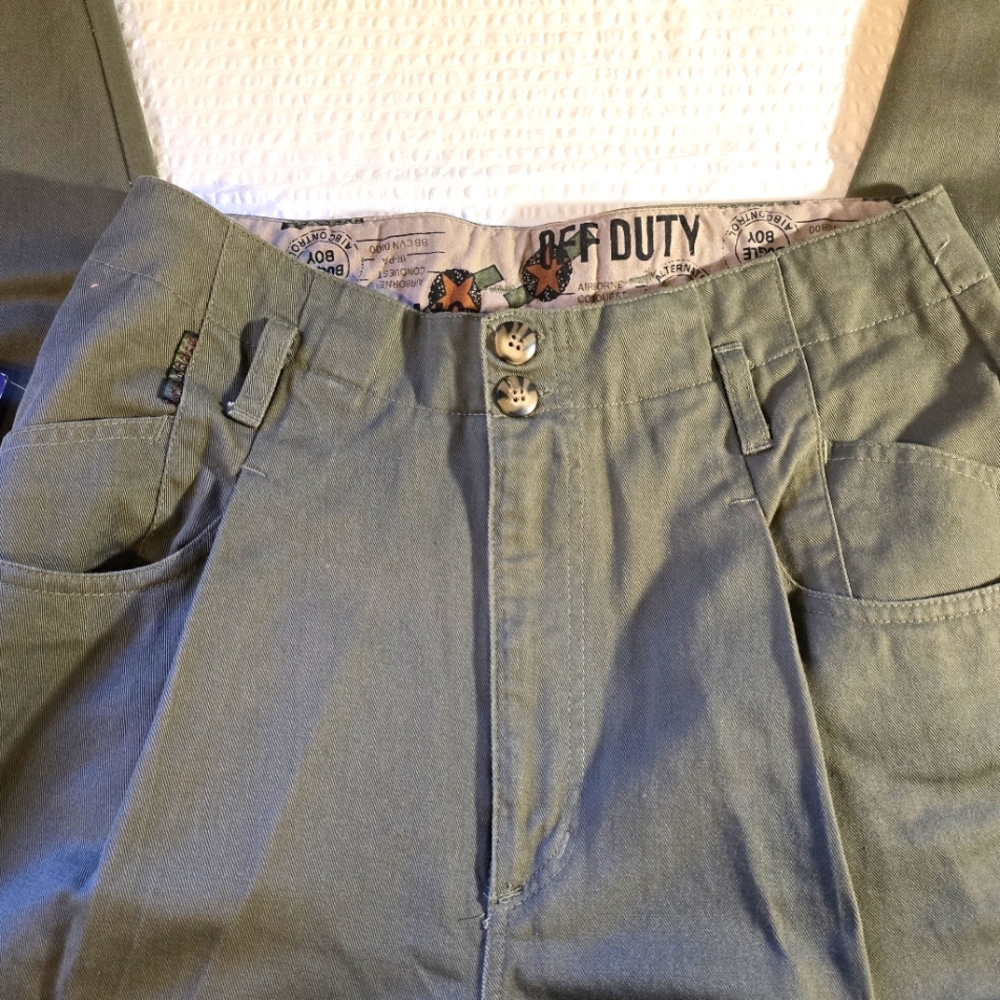 Vintage NWT Bugle Boy Pleated High Waisted Womens Pants 9/10